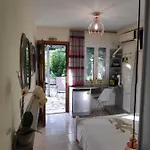 Romantza Lägenhet